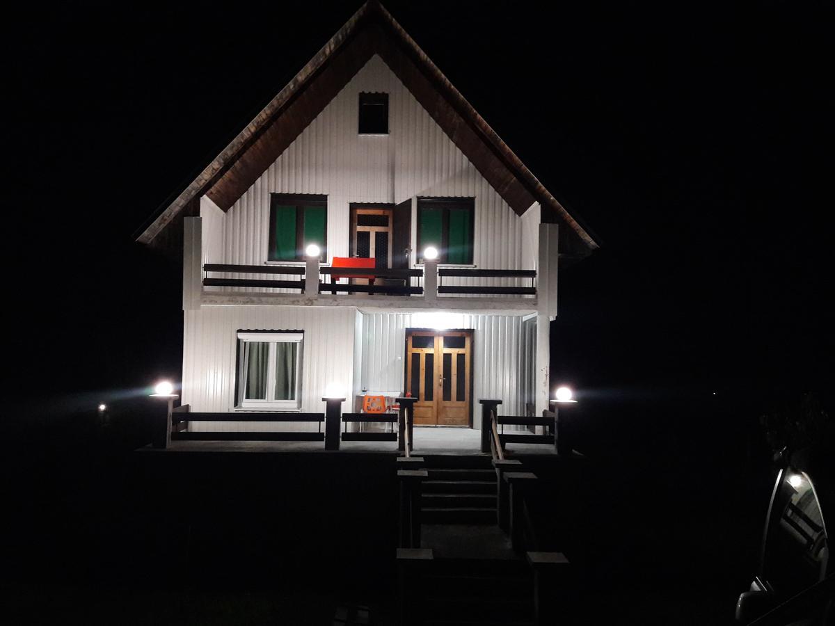 Holiday Home Aleksic Žabljak Eksteriør billede
